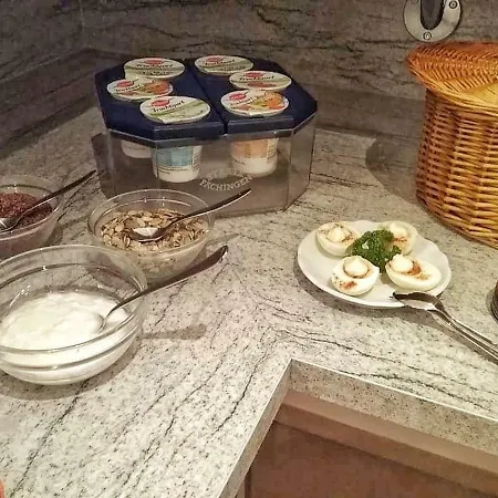 Karina Apartment